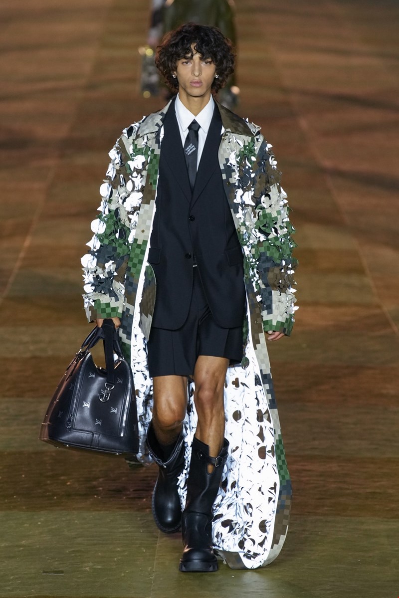 Vuitton m S24