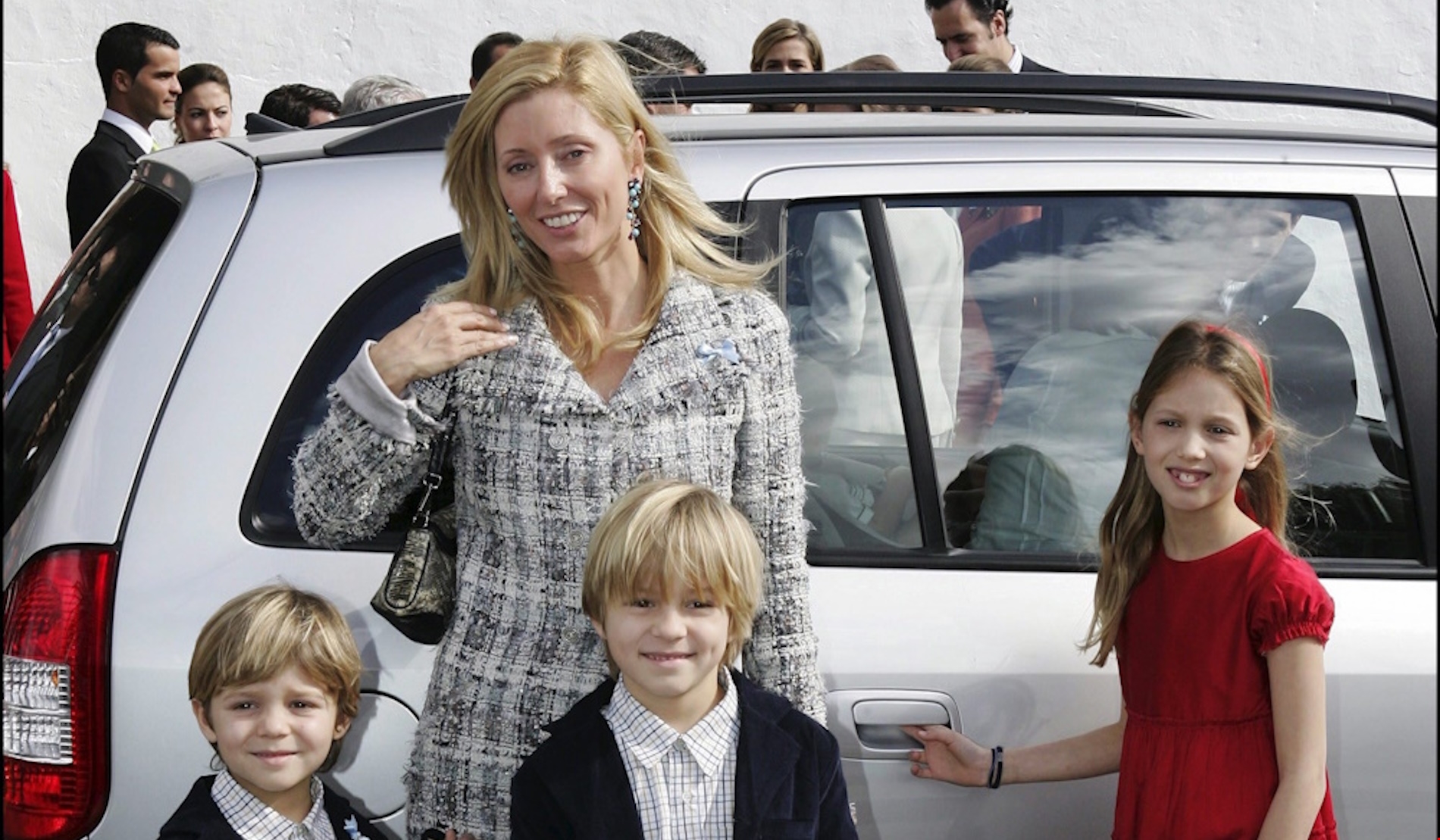 Αχιλλέας Ανδρέας Ντε Γκρες | Η νέα εμφάνιση του 25χρονου γιου του Παύλου και της Μarie Chantal - εικόνα 1