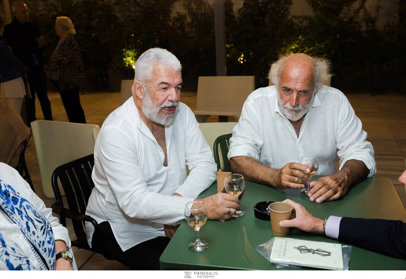 Η μοναξιά του ενός