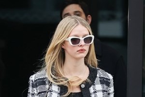 Apple Martin | Η κόρη της Gwyneth Paltrow υπέγραψε το πρώτο της συμβόλαιο με εταιρεία μόδας - εικόνα 2