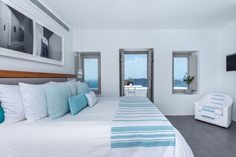 Grace Hotel Santorini