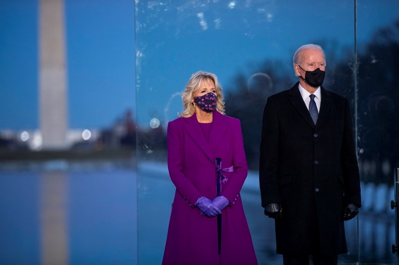 Joe Biden Kamala Harris covid memorial