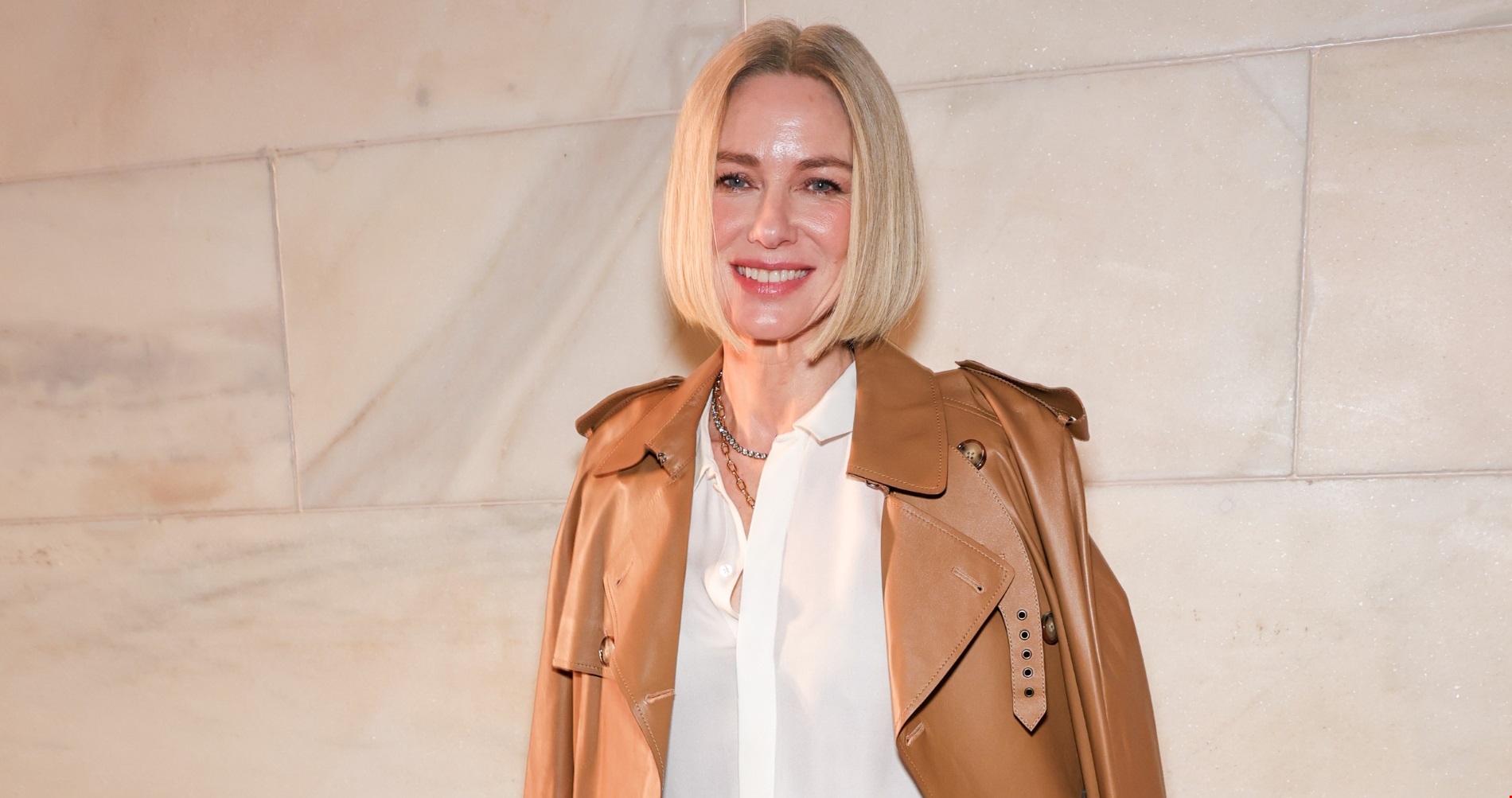 Kai Schreiber | Η 16χρονη trans κόρη της Naomi Watts έκανε το ντεμπούτο της στην Εβδομάδα Μόδας της Νέας Υόρκης - εικόνα 1