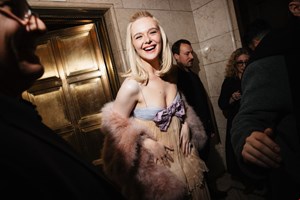 Valentino F/W 25-26 | Το τέλος της σοβαροφάνειας - εικόνα 1