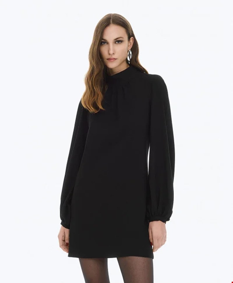 Φόρεμα μίνι με φουσκωτά μανίκια