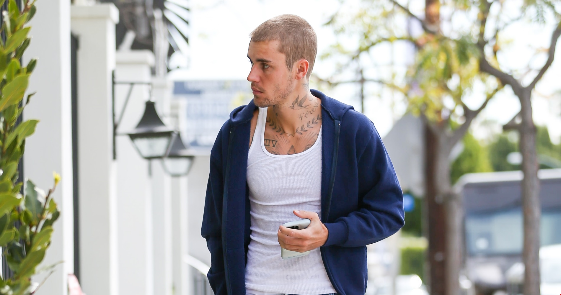 Hailey Bieber | Η αινιγματική κίνηση που πυροδοτεί τις φήμες χωρισμού από τον σύζυγό της, Justin Bieber - εικόνα 2