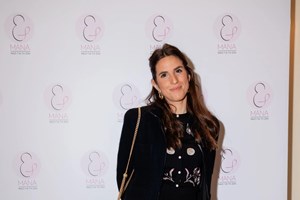 Σάκης Ρουβάς - Κάτια Ζυγούλη | Εντυπωσιακή εμφάνιση με βελούδο σε privé δείπνο στο κέντρο της Αθήνας - εικόνα 3