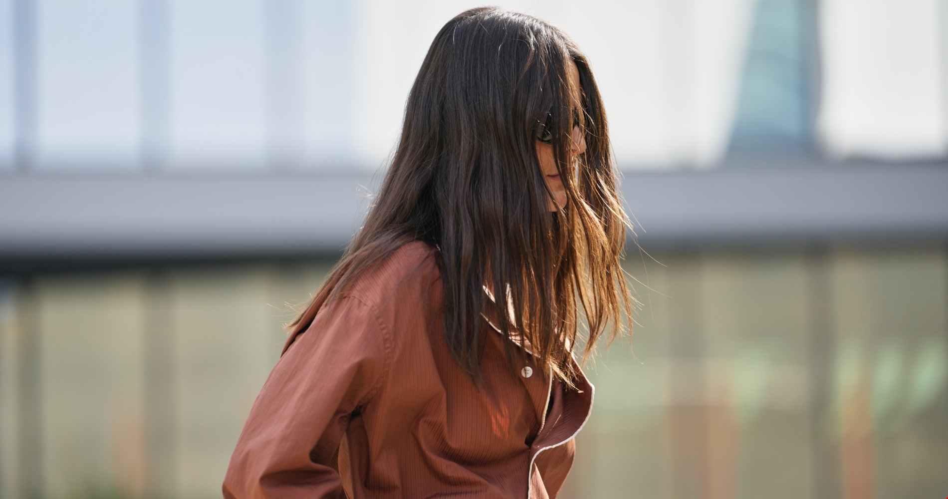 Ξέχνα τις συχνές βαφές | Οι καλύτερες μάσκες για να διατηρήσεις το χρώμα των βαμμένων μαλλιών σου - εικόνα 2