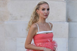 Η λευκή φούστα είναι το hero item του καλοκαιριού | Πώς θα τη φορέσεις - εικόνα 2