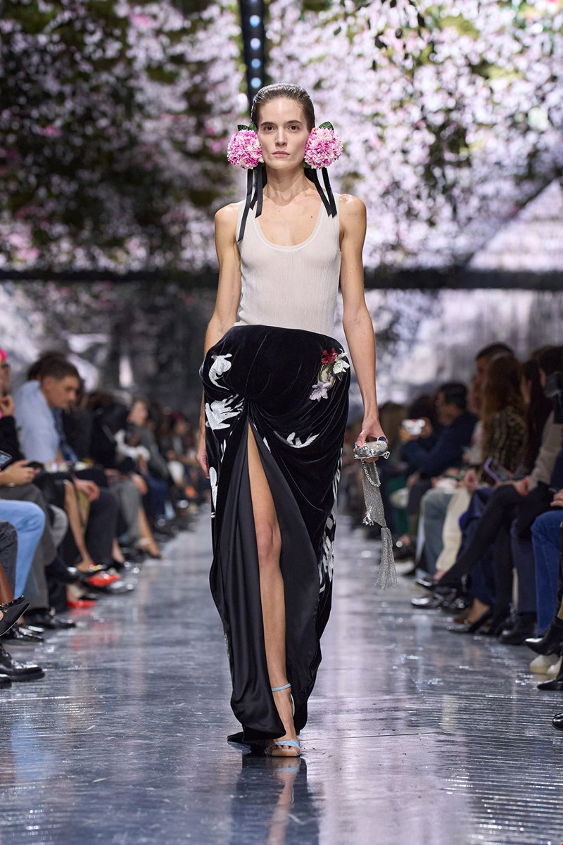 38_DIOR_MODE_FEMME_HC_SPRING_SUMMER_2026_LOOK_38.jpg