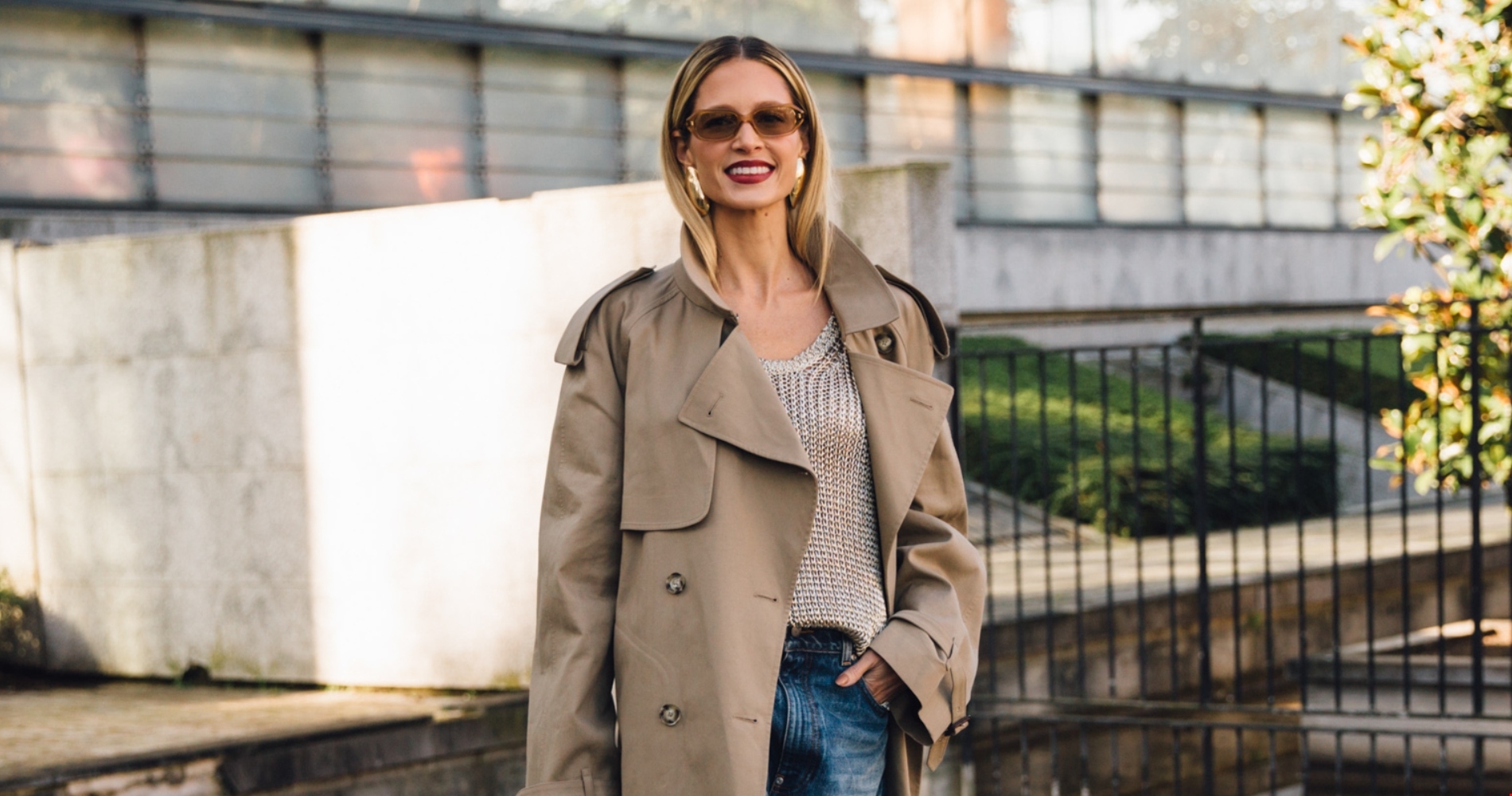 Οι πέντε φούστες που φορούν κάθε άνοιξη οι A-listers της μόδας - εικόνα 1