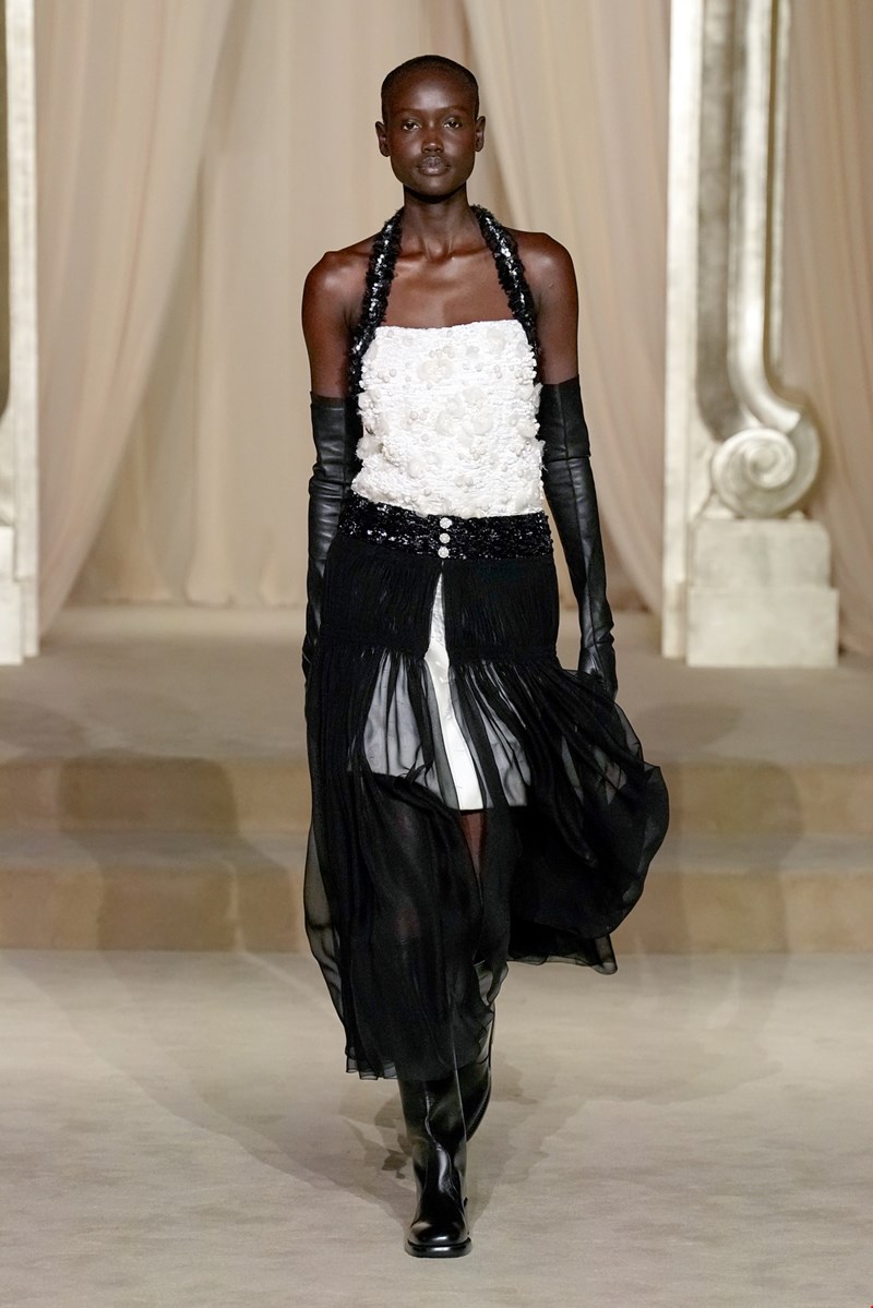 Chanel HC F25