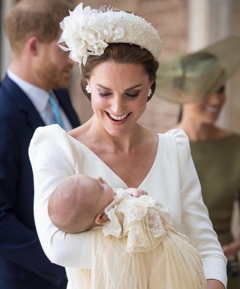 Δες τι φόρεσε η Kate Middleton στη βάφτιση του τρίτου της παιδιού