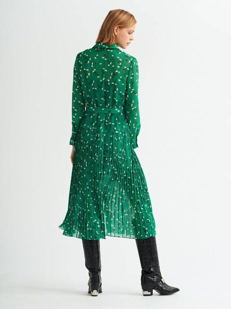 KITRI-Studio-Gabriella-Pleated-Shirt-Dress