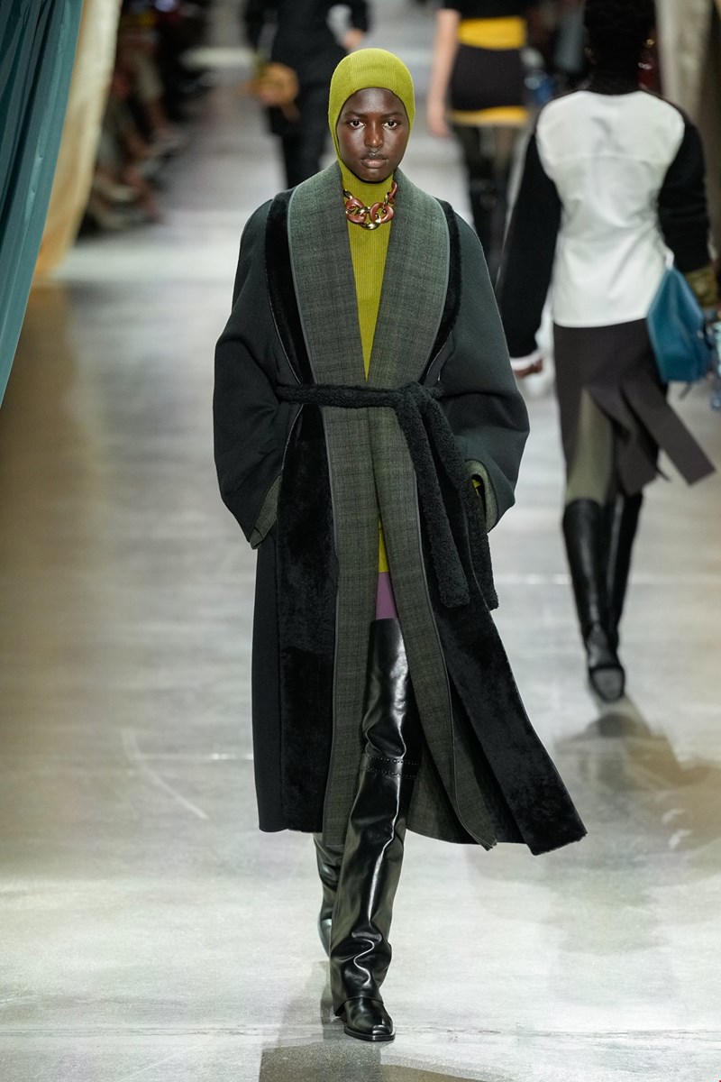 Fendi F24