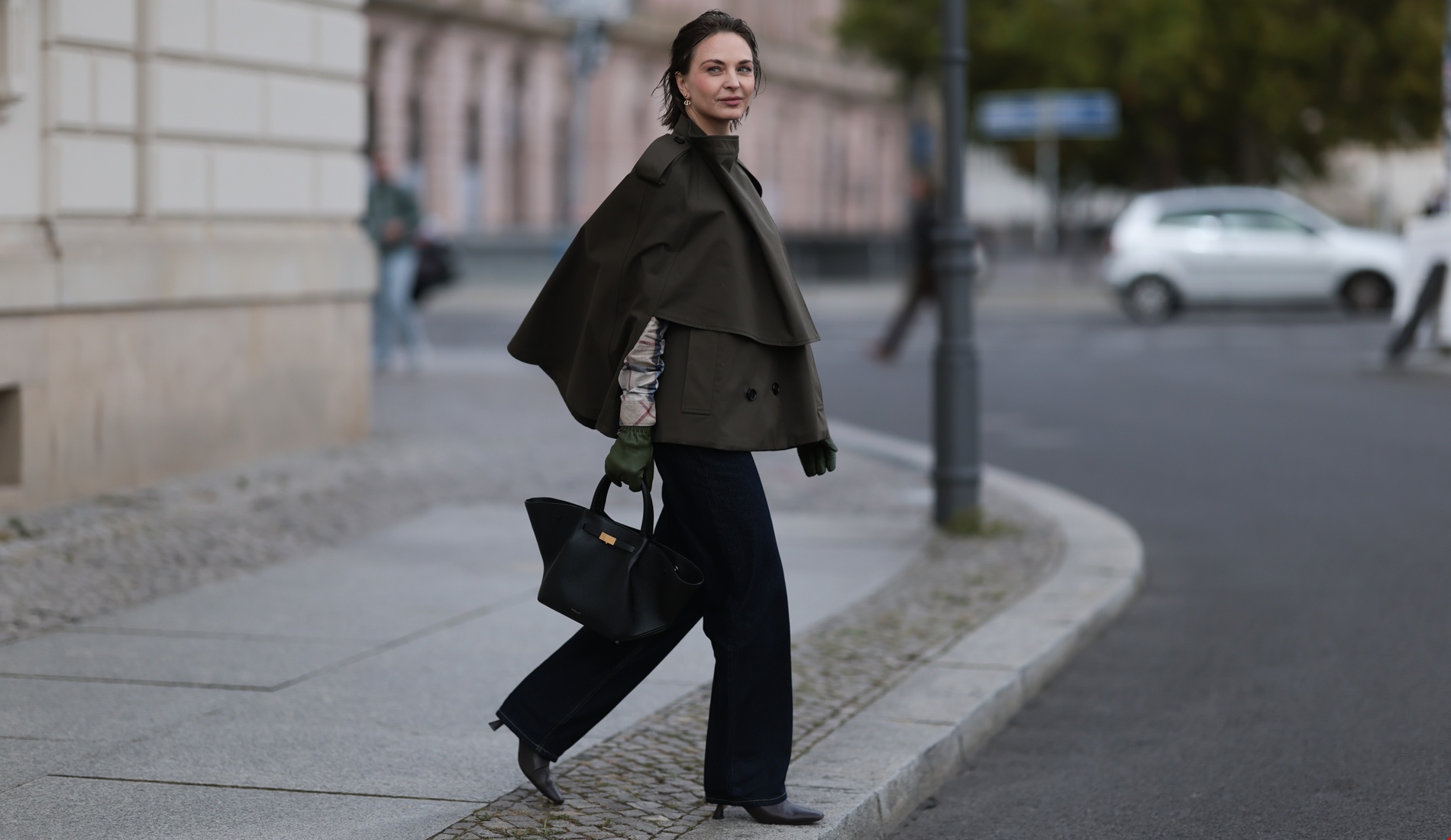 Θέλεις να αποκτήσεις μία κάπα; 5 items που μπορείς να αποκτήσεις από τη Zara στη Black Friday