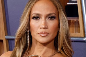 "O Ben Affleck είναι ο άντρας που χρειάζομαι!": Αυτή η ποπ σταρ πιστεύει ότι ο πρώην της Lopez είναι ο ιδανικός - εικόνα 2