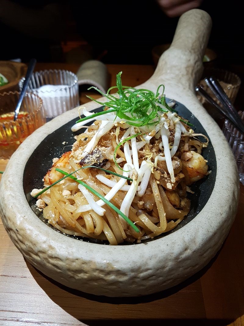 pat pong thai restaurant