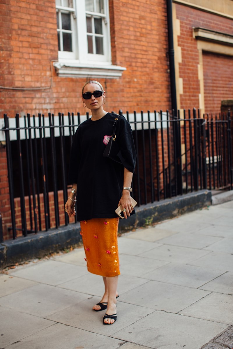 London str S24