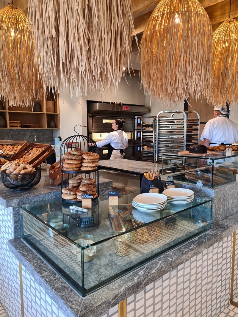 w costa navarino