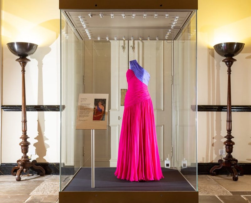 Diana: Designing for a Princess | Μία νέα έκθεση αφιερωμένη στην πριγκίπισσα Diana