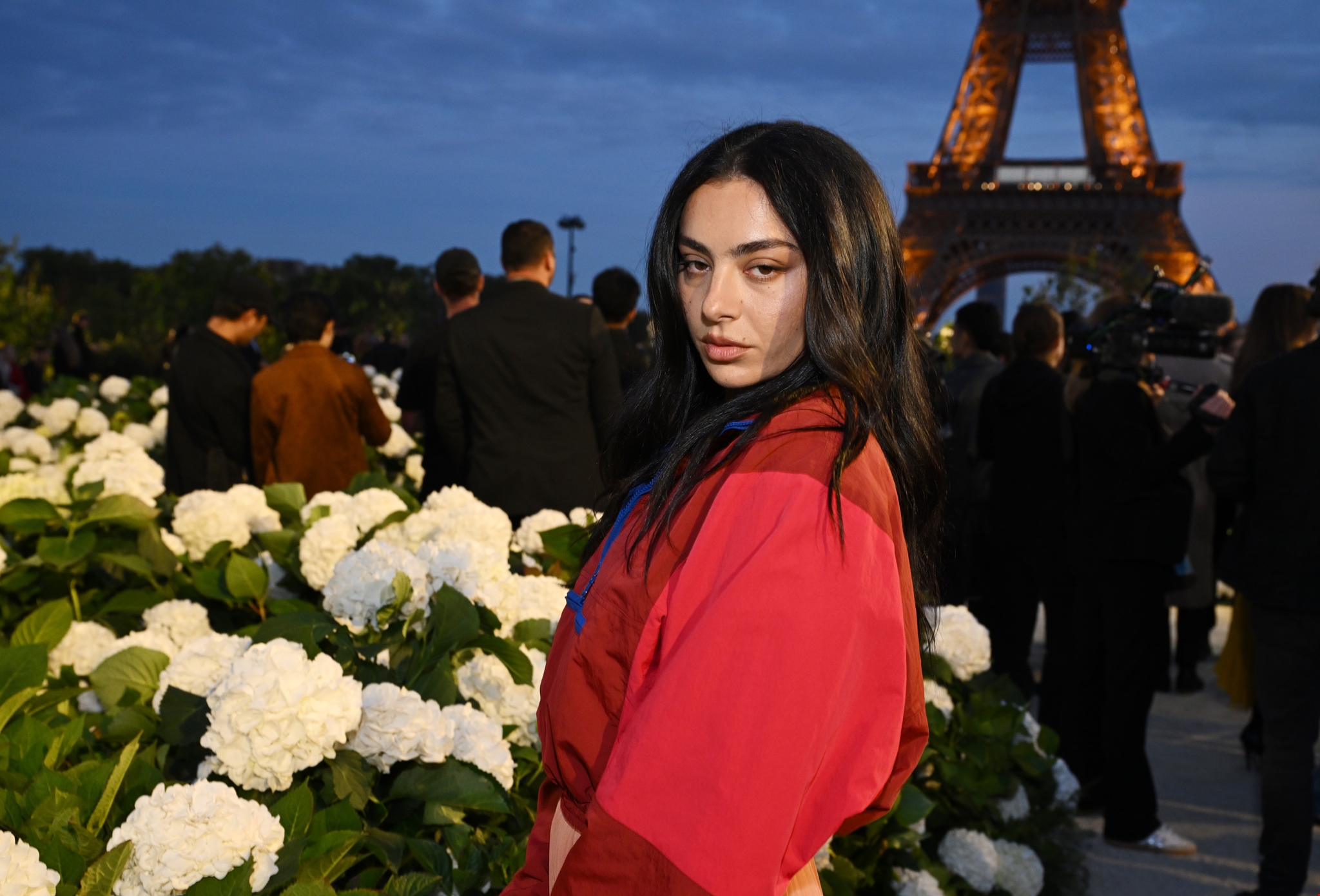 Αποκλειστικό | Η ταινία ντεμπούτο της Charli XCX στη μεγάλη οθόνη κάνει πρεμιέρα στην Ελλάδα