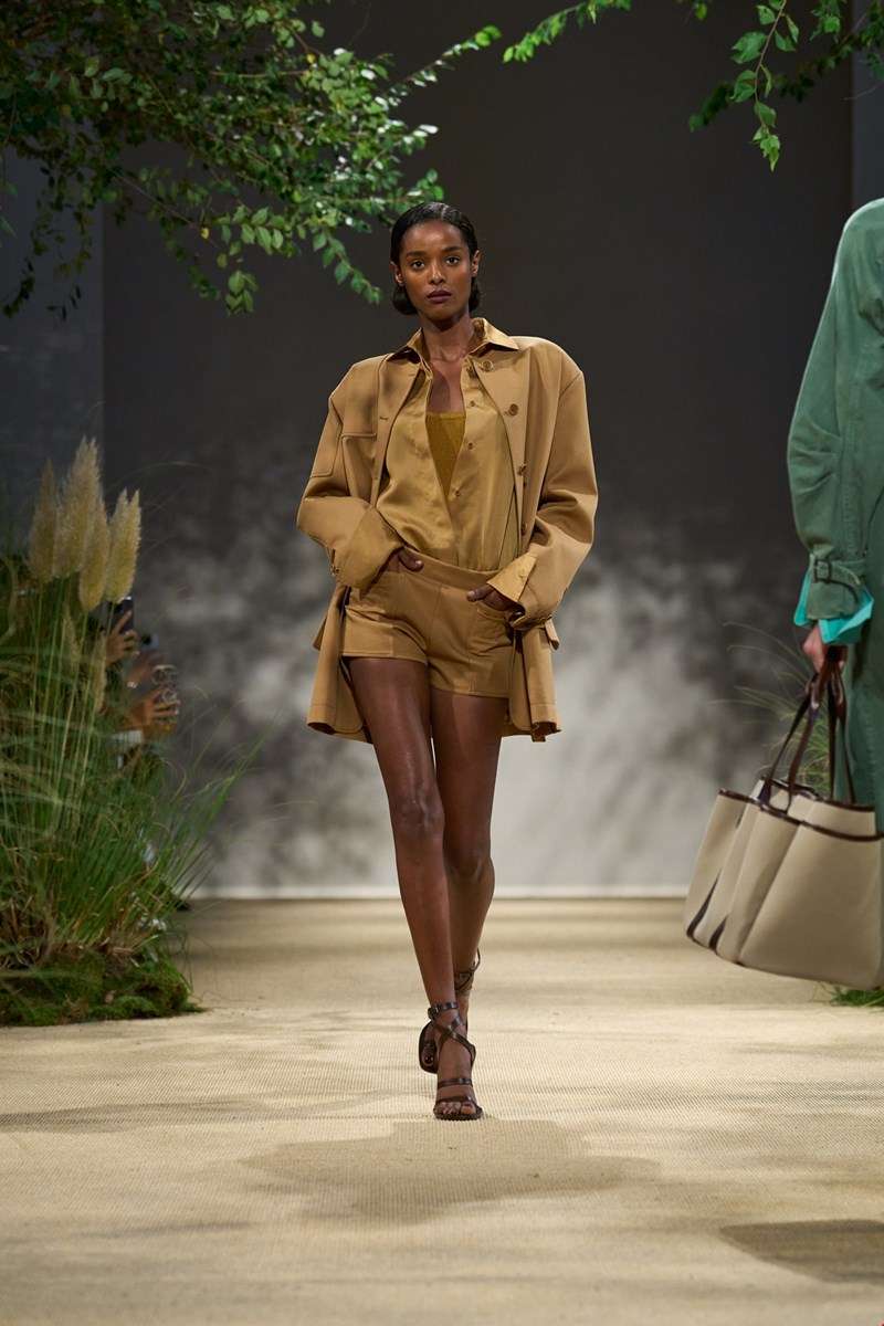 Max Mara S24