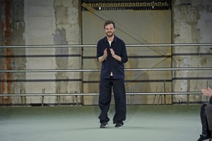 Matthieu Blazy | Τι περιμένουμε να δούμε από τον νέο καλλιτεχνικό διευθυντή του οίκου Chanel - εικόνα 2