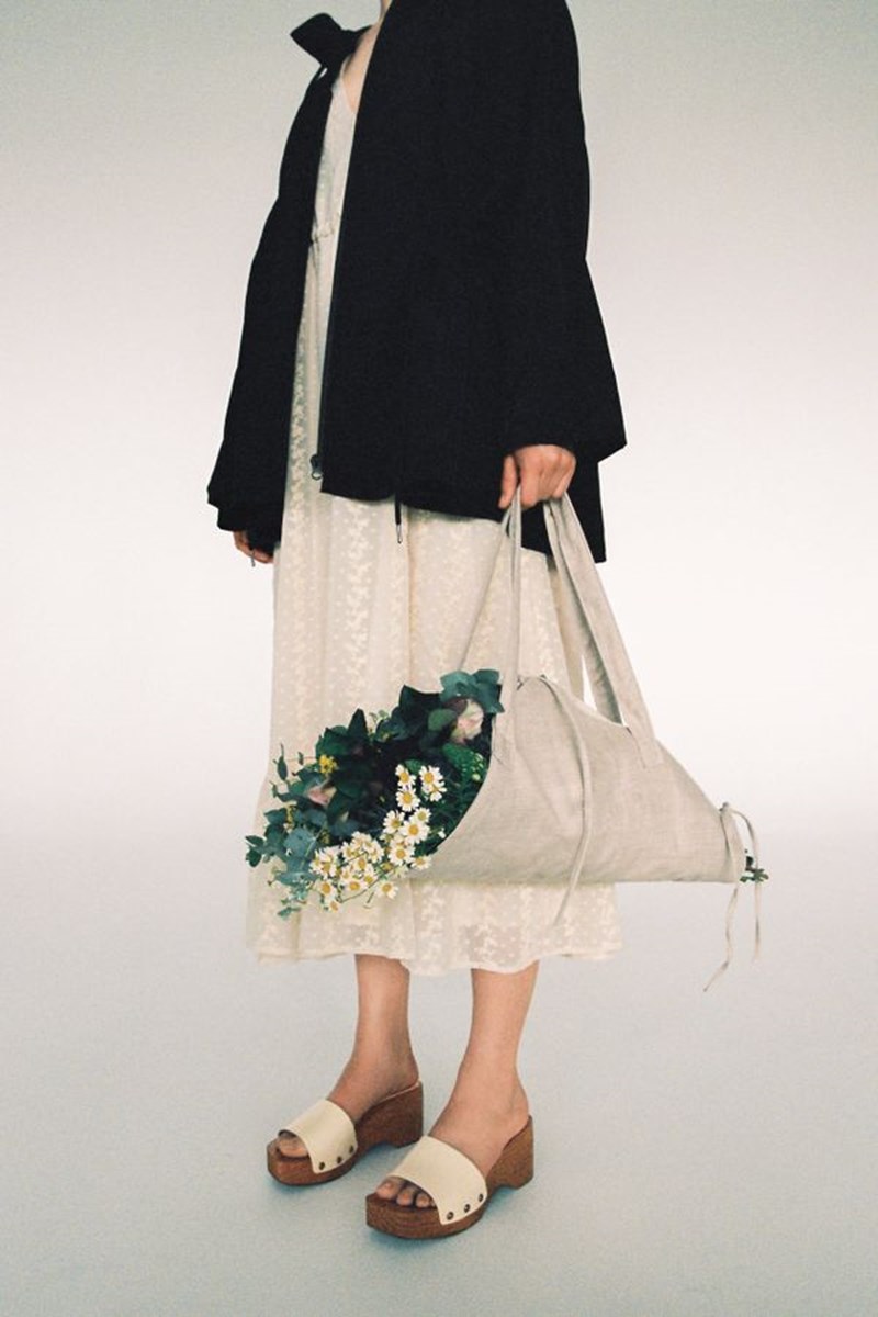 τσαντα λουλουδια Zara