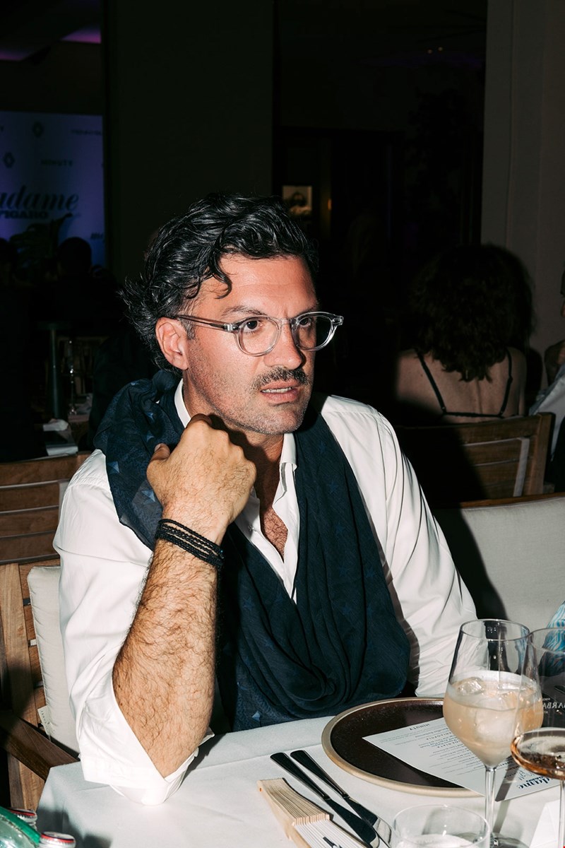 minuty άρθρο