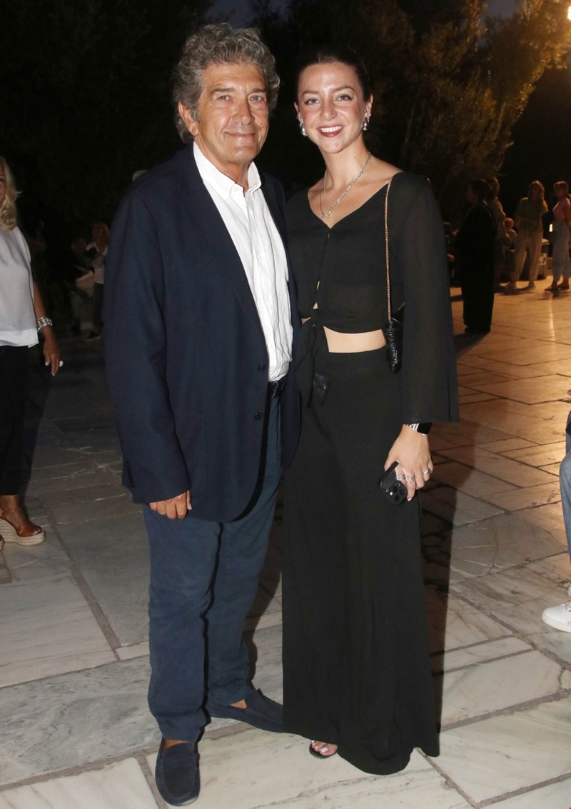 Κώστας Βαρώτσος