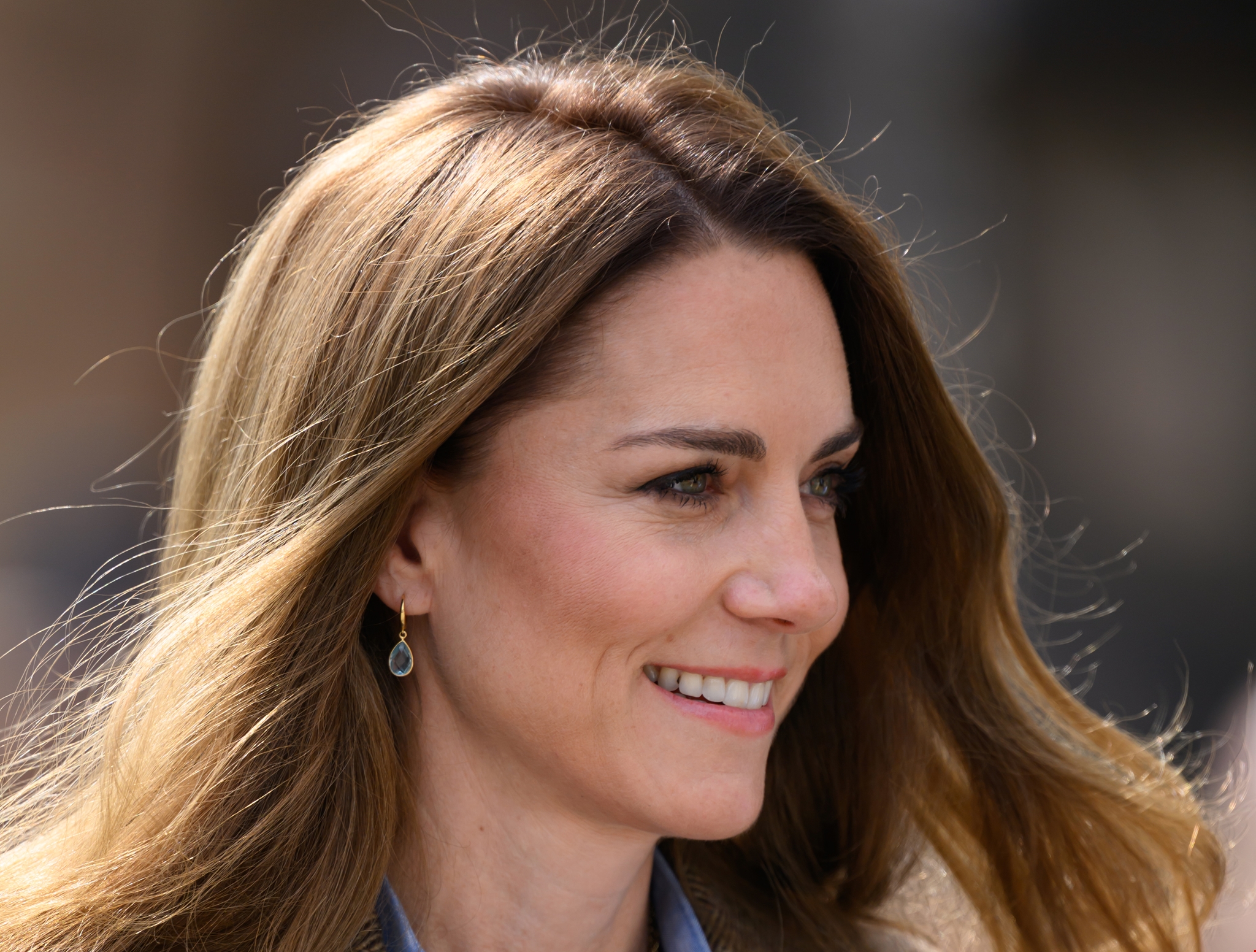 Kate Middleton | Τι συμβολίζουν τα κοσμήματα που επέλεξε στην επέτειο γάμου της με τον πρίγκιπα William; - εικόνα 3