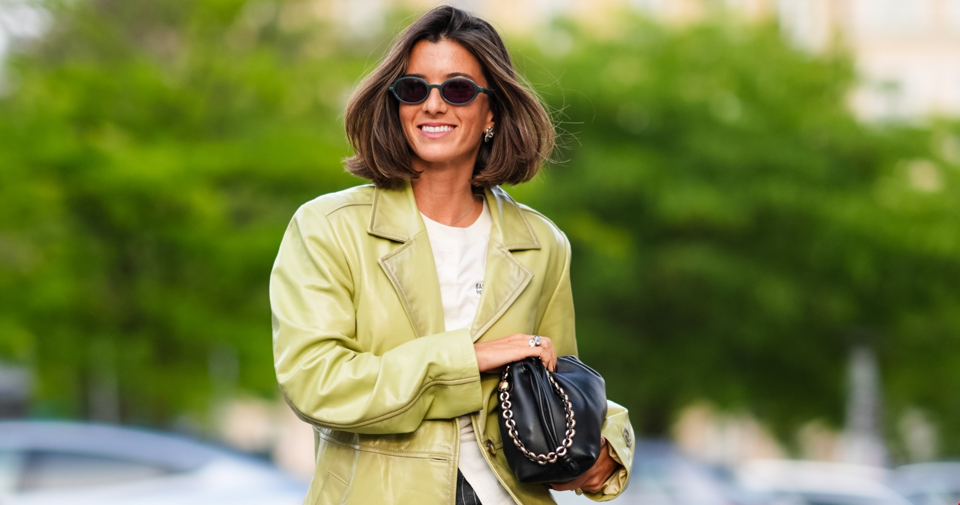 Τα κομψά πανωφόρια με έκπτωση από τη Mango για εσένα που ετοιμάζεσαι ήδη για το φθινόπωρο