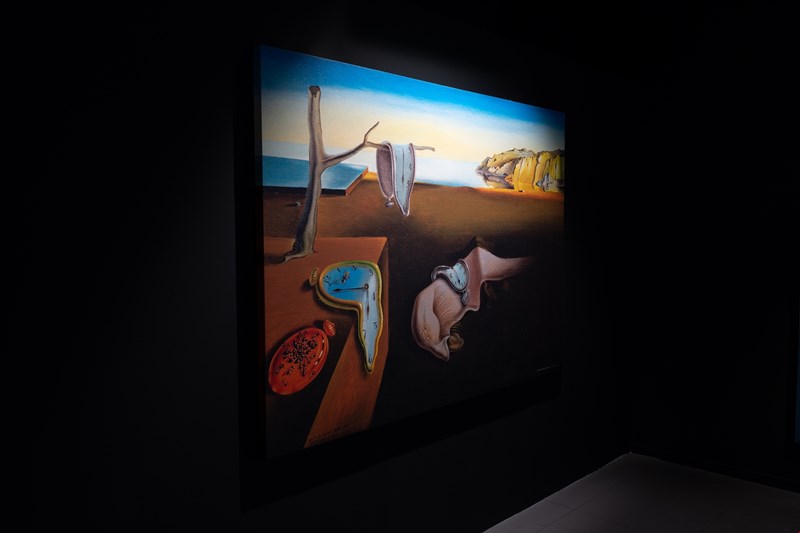 Dali cybernetics