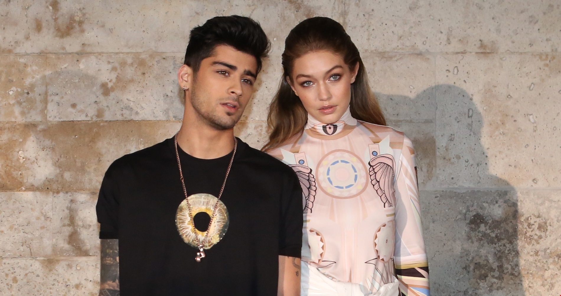 Bradley Cooper & Gigi Hadid | Μαζί στο γήπεδο - εικόνα 2