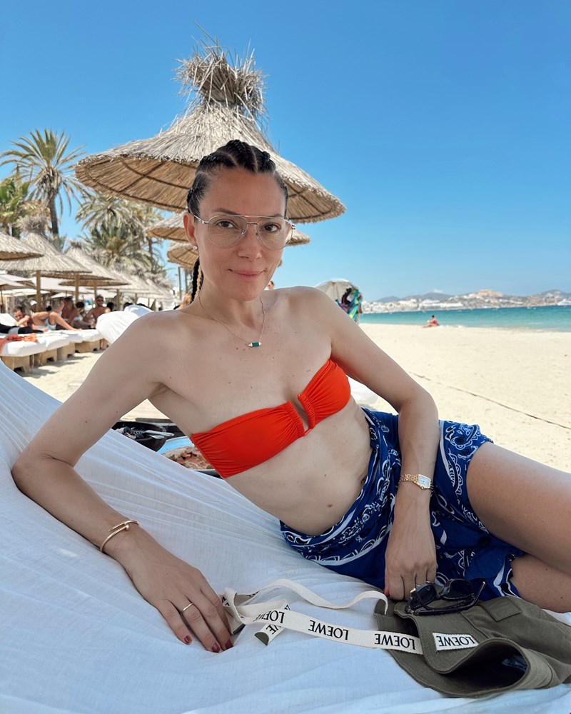 @vickykaya_