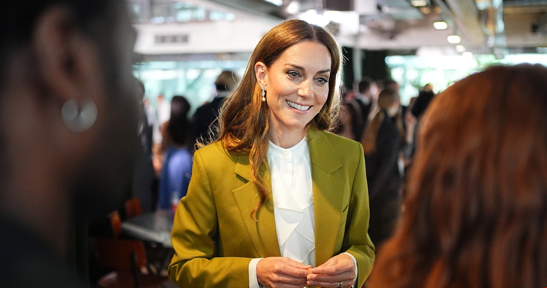 "Δείχνεις σαν να βγήκες από κατάστημα με second hand ρούχα": Η μέρα που ο William σχολίασε το ντύσιμο της Kate Middleton - εικόνα 3