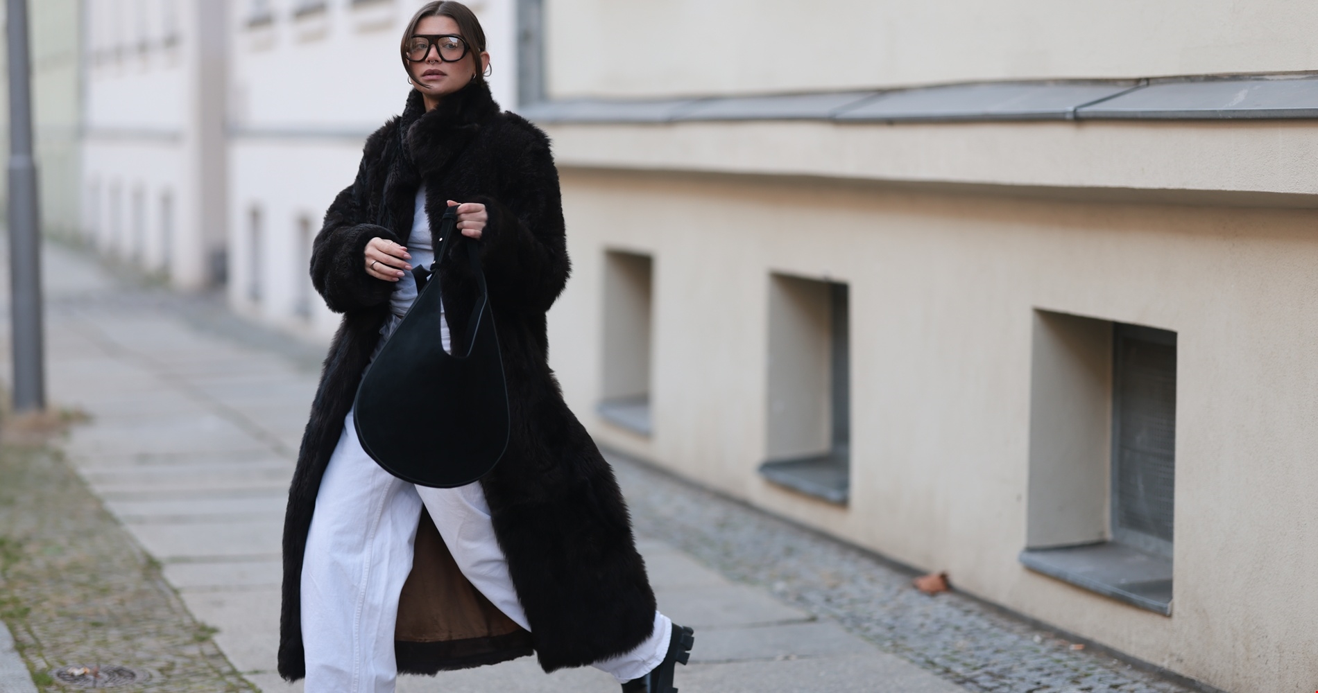 Αυτή είναι η μοναδική τσάντα που αξίζει να αποκτήσεις στη Black Friiday - Θα τη βρεις στη Marks&Spencer