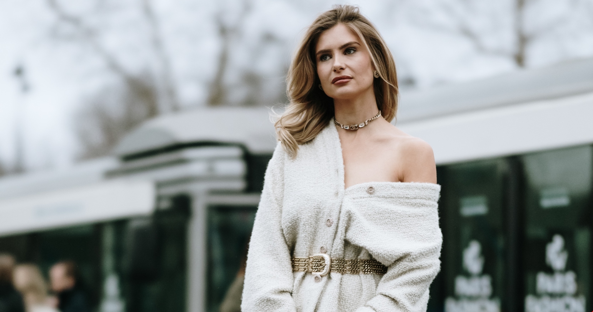 Μαρέβα Μητσοτάκη | Η εμφάνισή της με casual look και γαλότσες - εικόνα 1