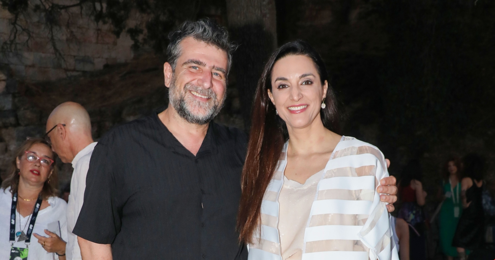 Κατερίνα Ευαγγελάτου | Με πεντικιούρ στην ανατρεπτική απόχρωση που οι κομψές γυναίκες επιλέγουν πάντα για το καλοκαίρι