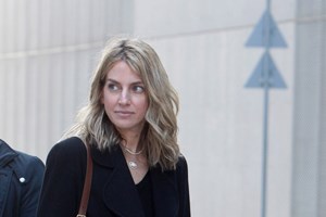 Χρυσή Βαρδινογιάννη | Η συνάντηση με αγαπημένα πρόσωπα της οικογένειάς της σε νέα έξοδο - εικόνα 1