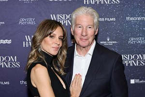 Richard Gere & Alejandra Silva | Γιατί αποφάσισαν να αφήσουν το σπίτι τους στη Μαδρίτη; - εικόνα 1