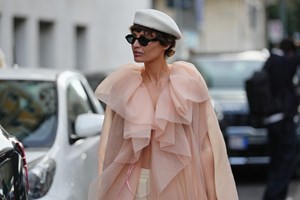 Μυρίζει θαλπωρή | Το hair & body mist με άρωμα gingerbread cookies που κοστίζει κάτω από 10 ευρώ - εικόνα 1