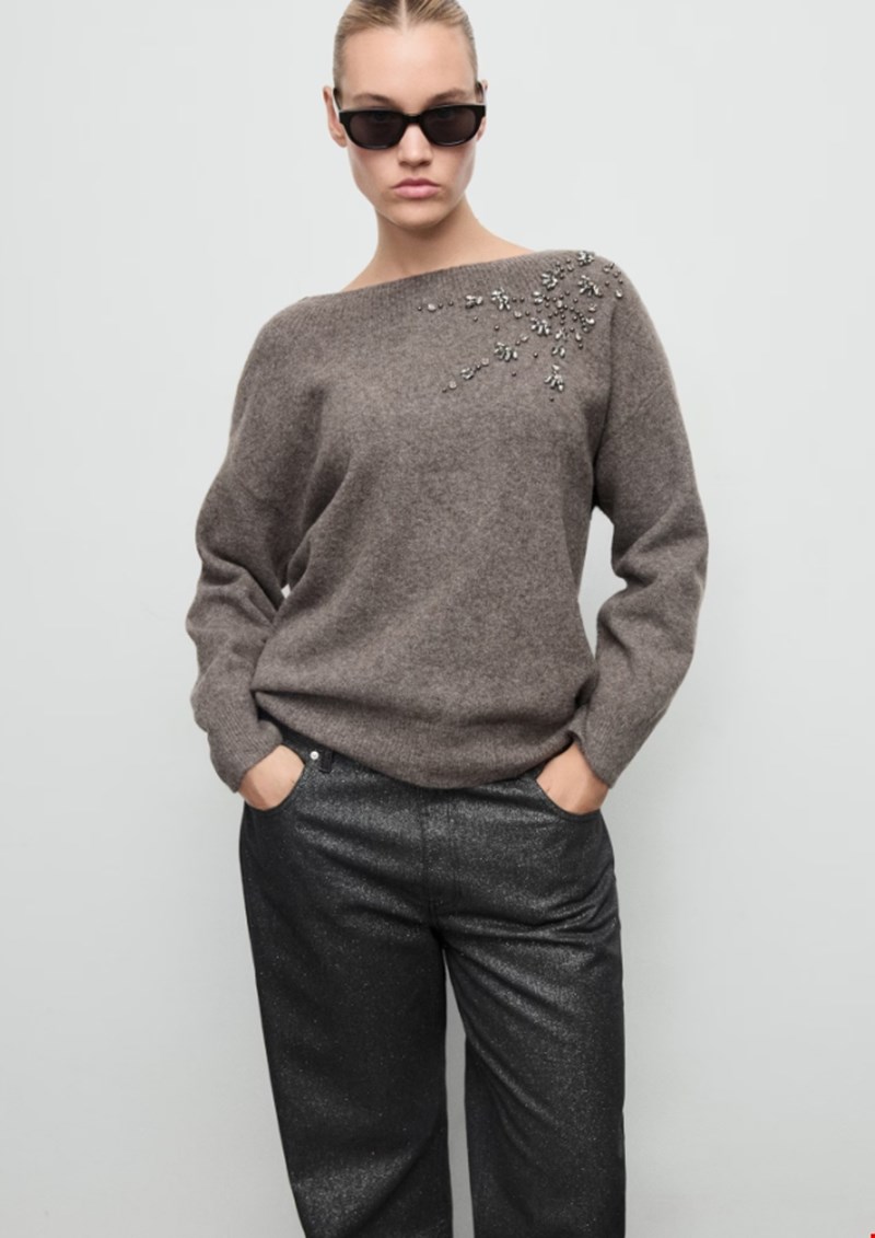 Πουλόβερ με λεπτομέρεια από κρύσταλλα Mango
