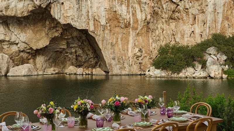 LAKE VOULIAGMENI