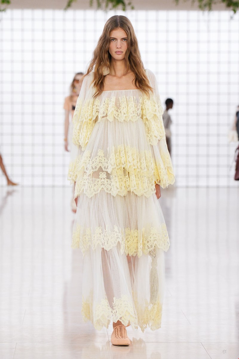 Chloe SS25