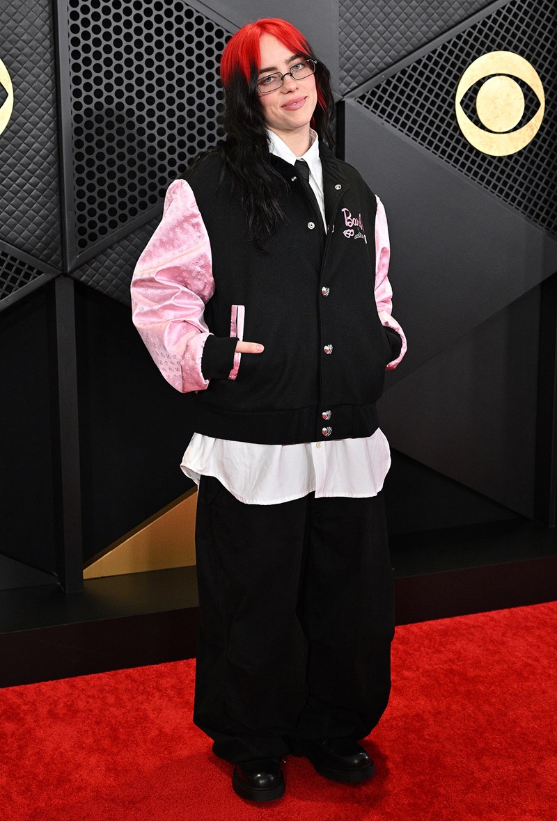 Η Billie Eilish με Chrome Hearts