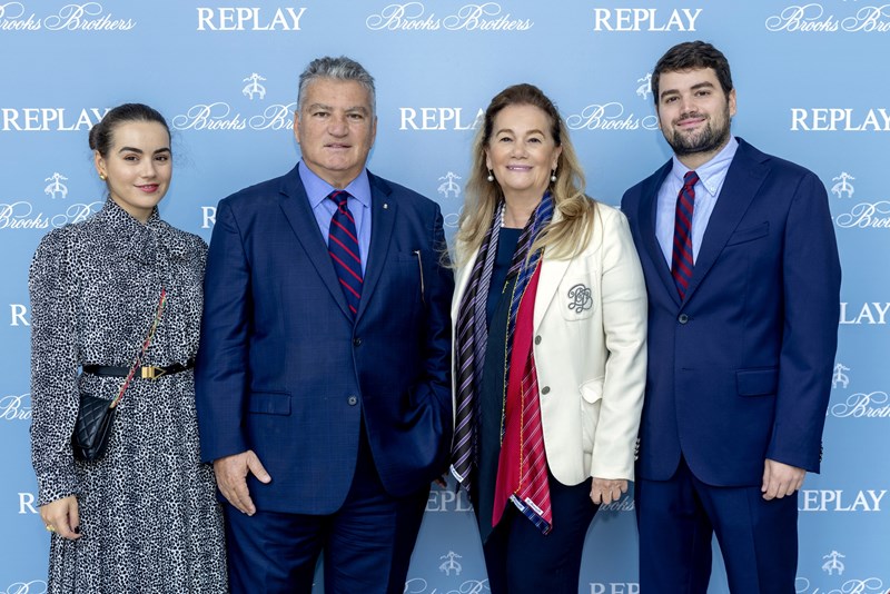 0037B BROOKS BROTHERS και REPLAY