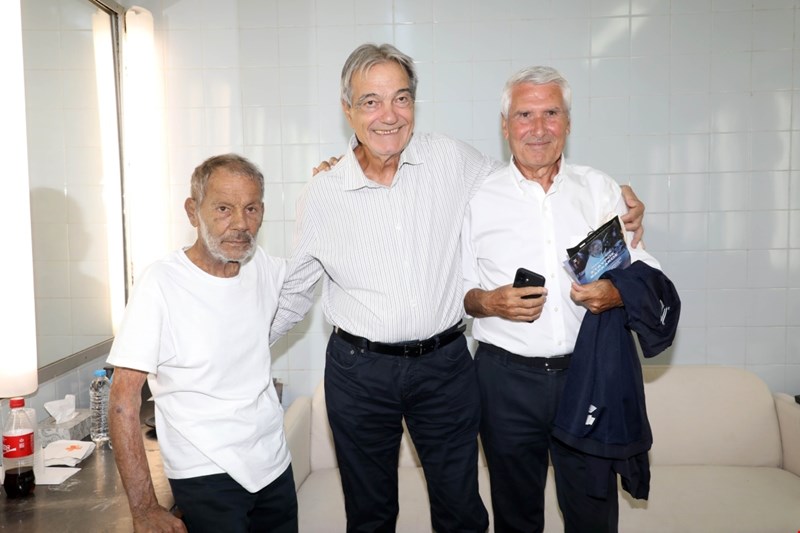 Ο Σταύρος Ξαρχάκος με τον Νίκο Σηφουνάκη