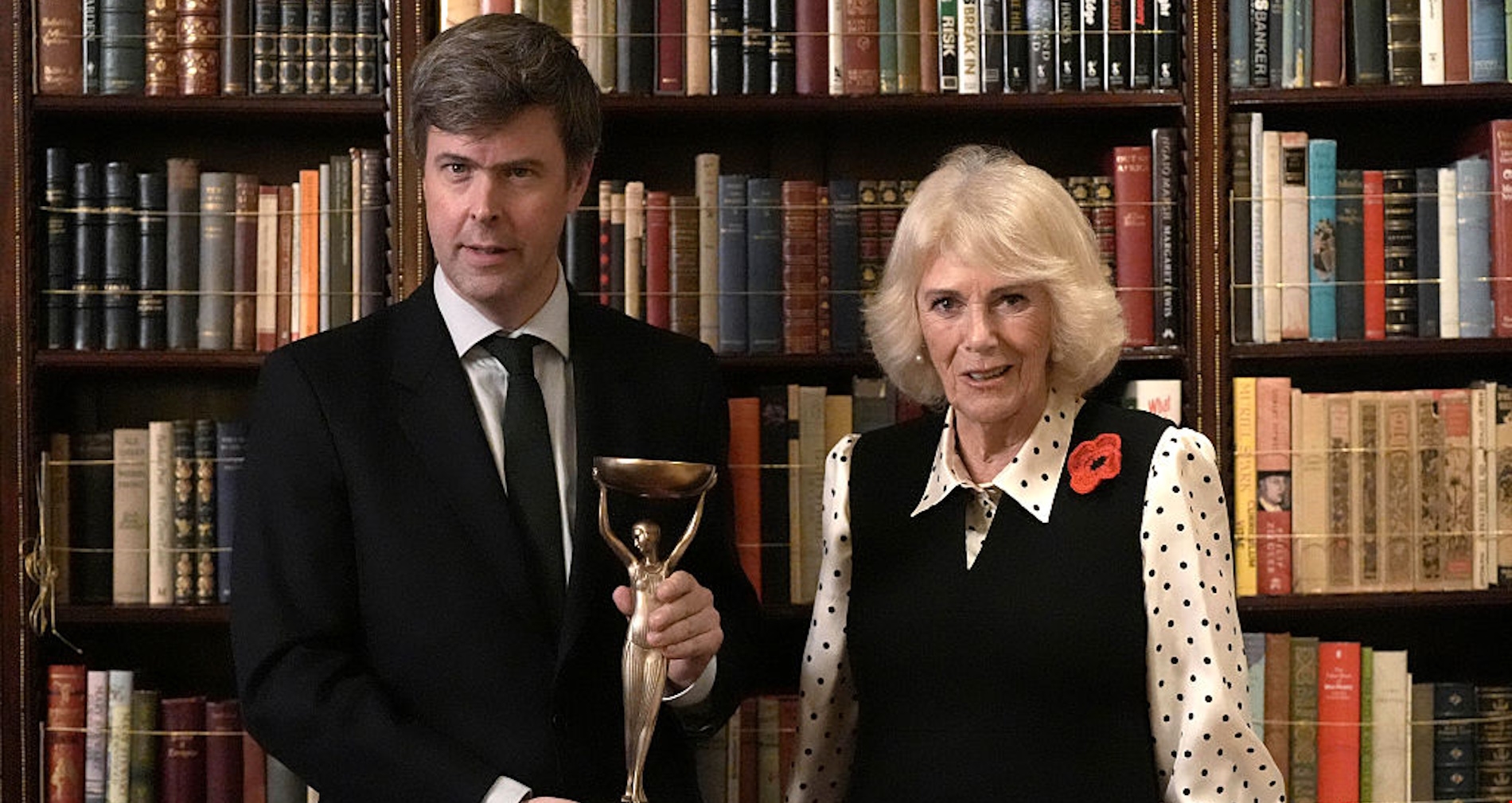 To Flesh του David Szalay  κέρδισε το βραβείο Booker 2025 | Πότε κυκλοφορεί στην Ελλάδα